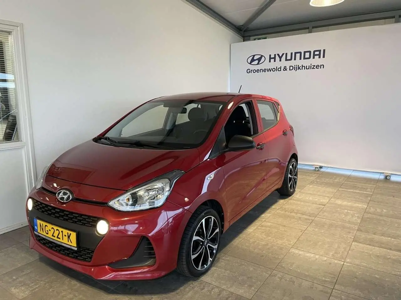 Photo 1 : Hyundai I10 2017 Petrol