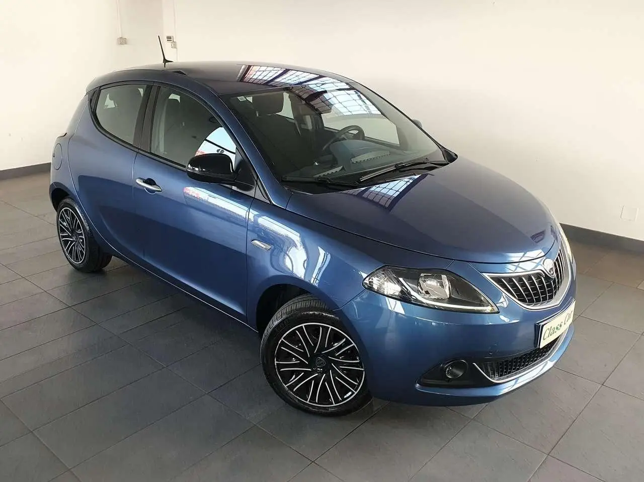 Photo 1 : Lancia Ypsilon 2022 Hybrid