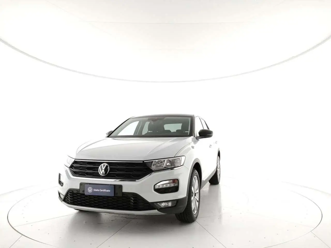 Photo 1 : Volkswagen T-roc 2021 Essence