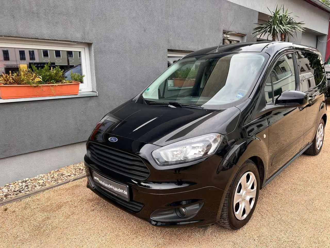 Photo 1 : Ford Tourneo 2017 Petrol