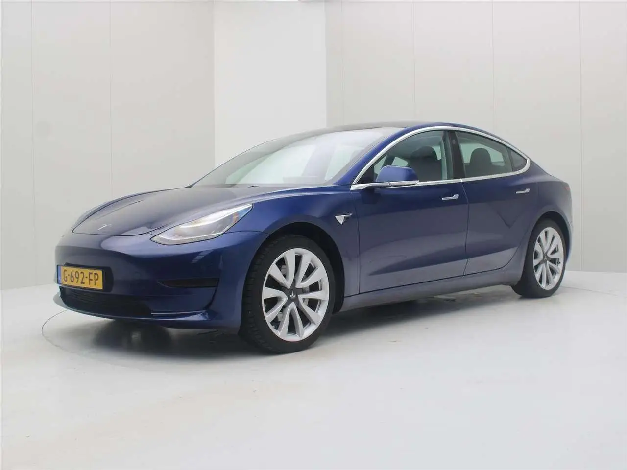 Photo 1 : Tesla Model 3 2019 Électrique