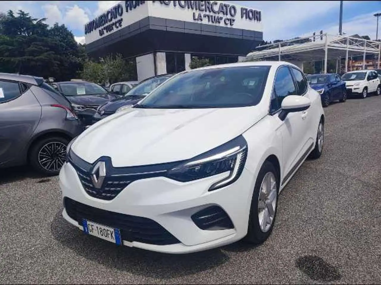 Photo 1 : Renault Clio 2021 Hybrid