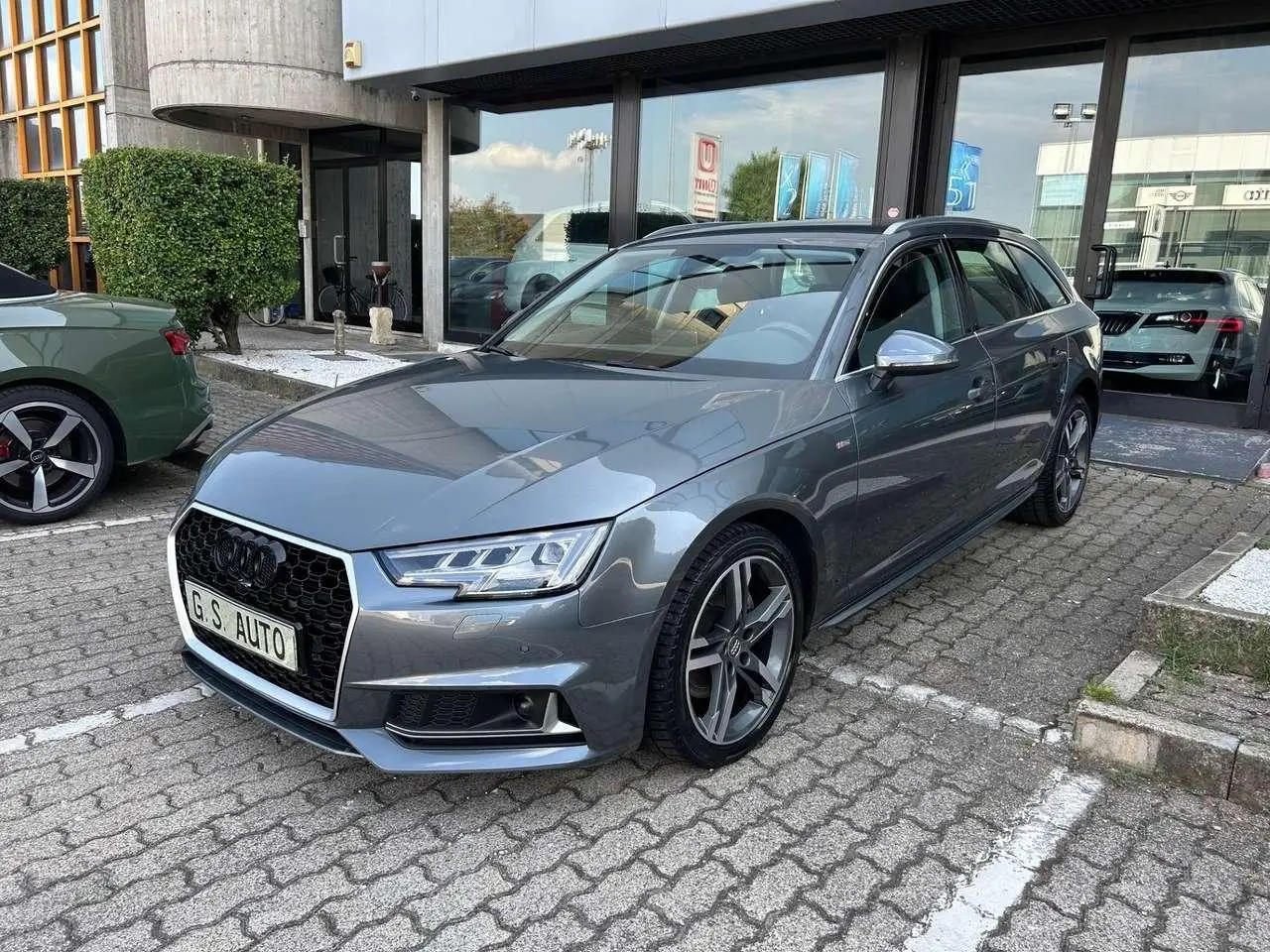 Photo 1 : Audi A4 2019 Diesel