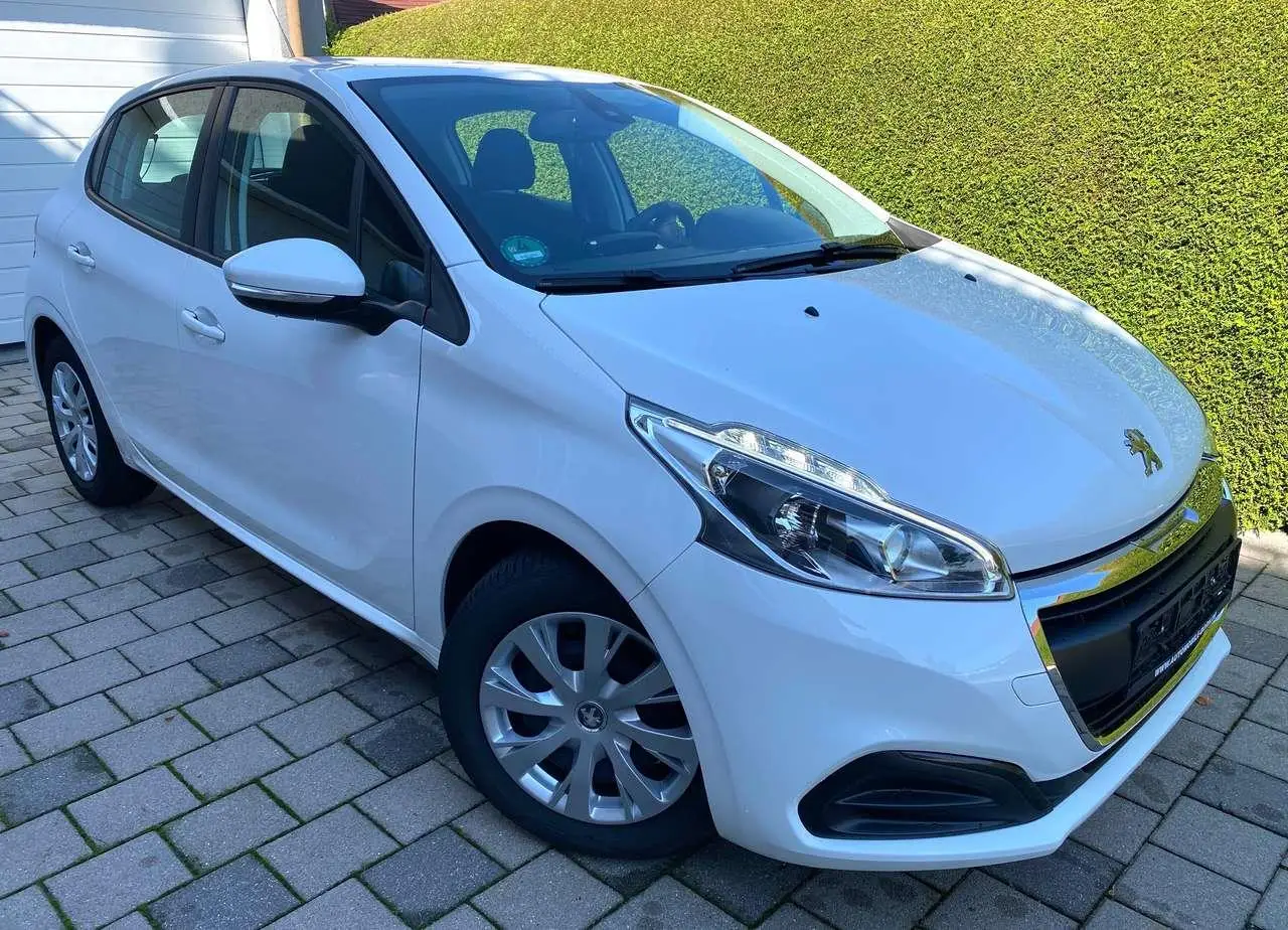 Photo 1 : Peugeot 208 2019 Diesel