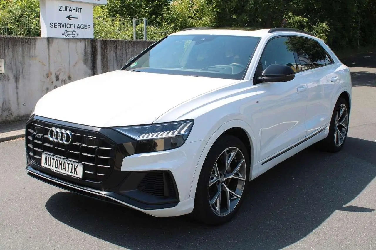 Photo 1 : Audi Q8 2020 Diesel