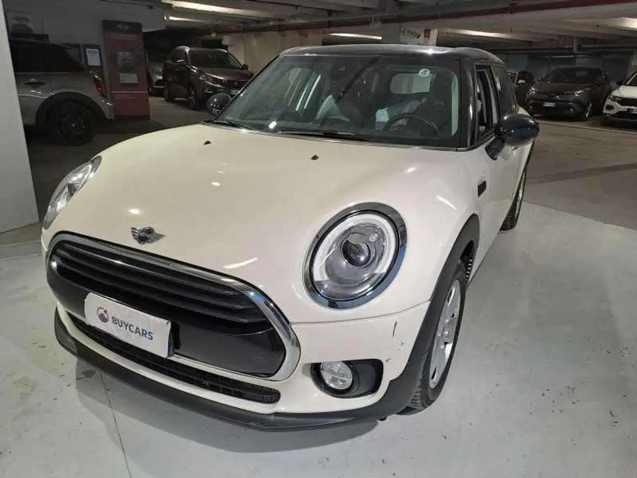 Photo 1 : Mini Cooper 2017 Diesel