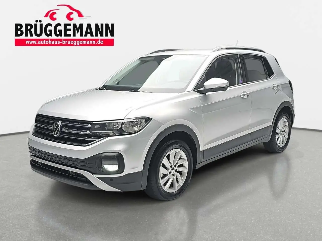 Photo 1 : Volkswagen T-cross 2023 Essence