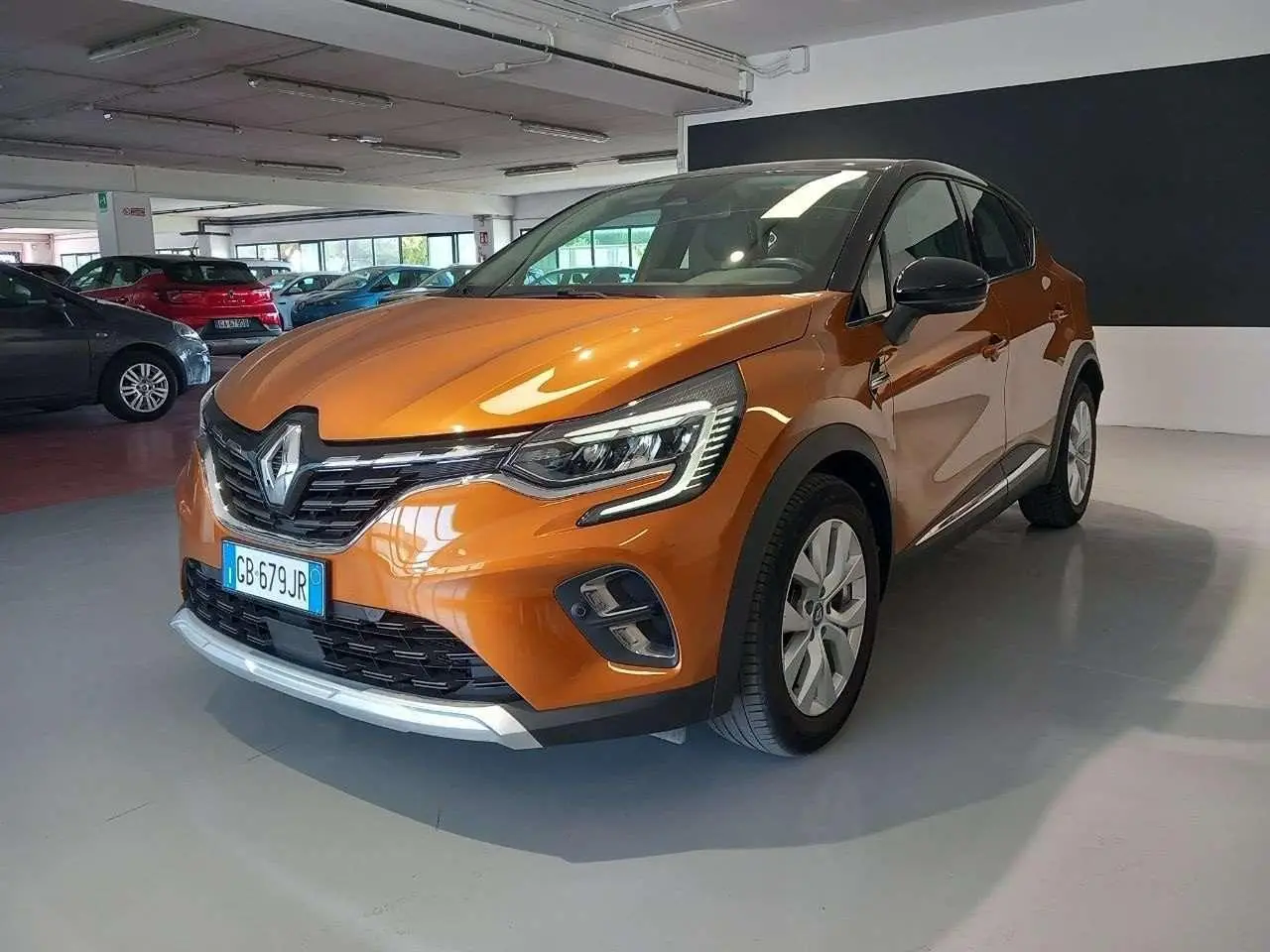 Photo 1 : Renault Captur 2020 Hybride