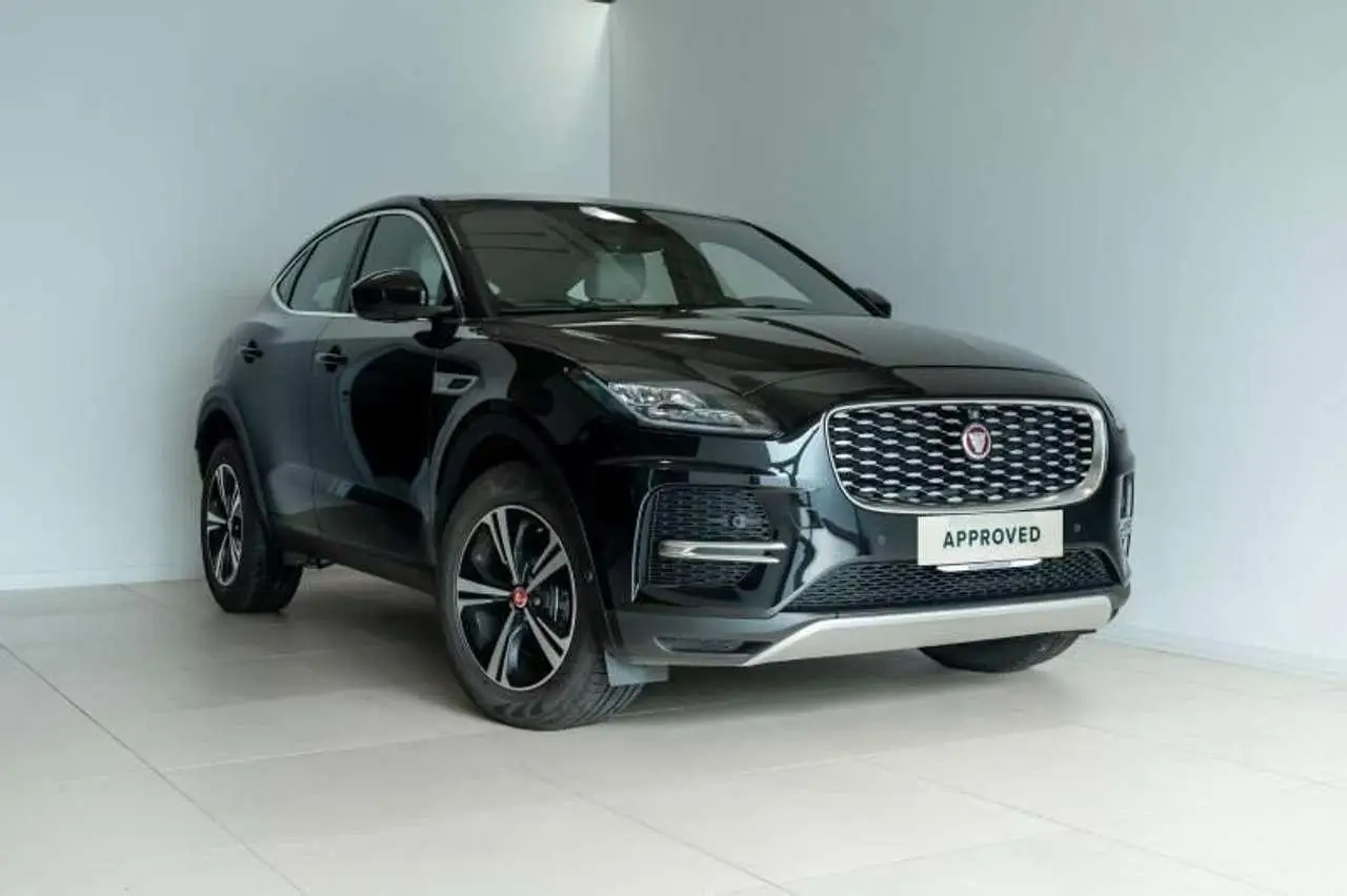 Photo 1 : Jaguar E-pace 2021 Hybrid