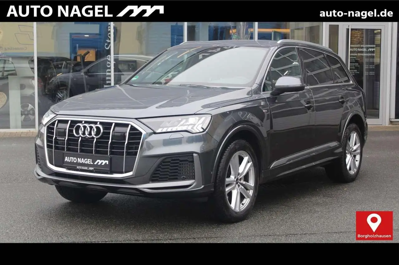 Photo 1 : Audi Q7 2023 Essence