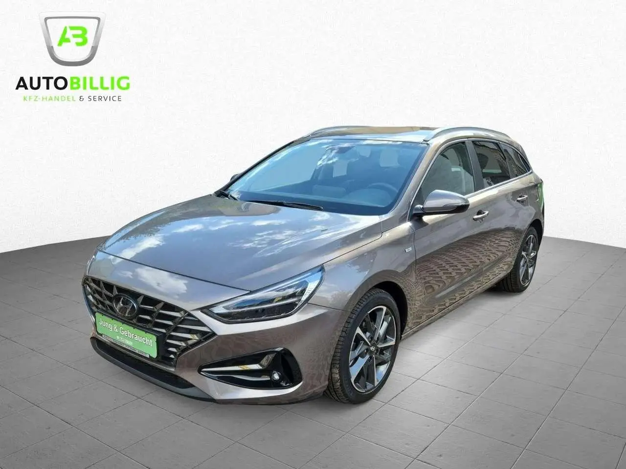 Photo 1 : Hyundai I30 2022 Petrol