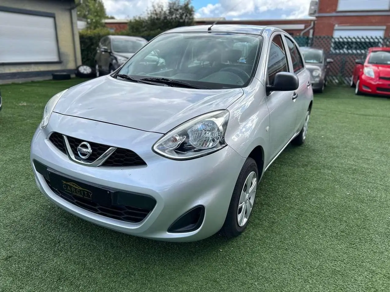 Photo 1 : Nissan Micra 2017 Petrol