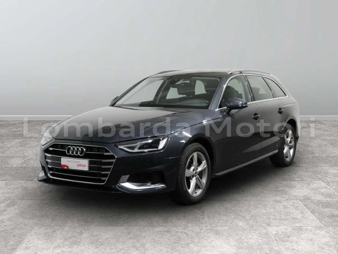 Photo 1 : Audi A4 2021 Hybride