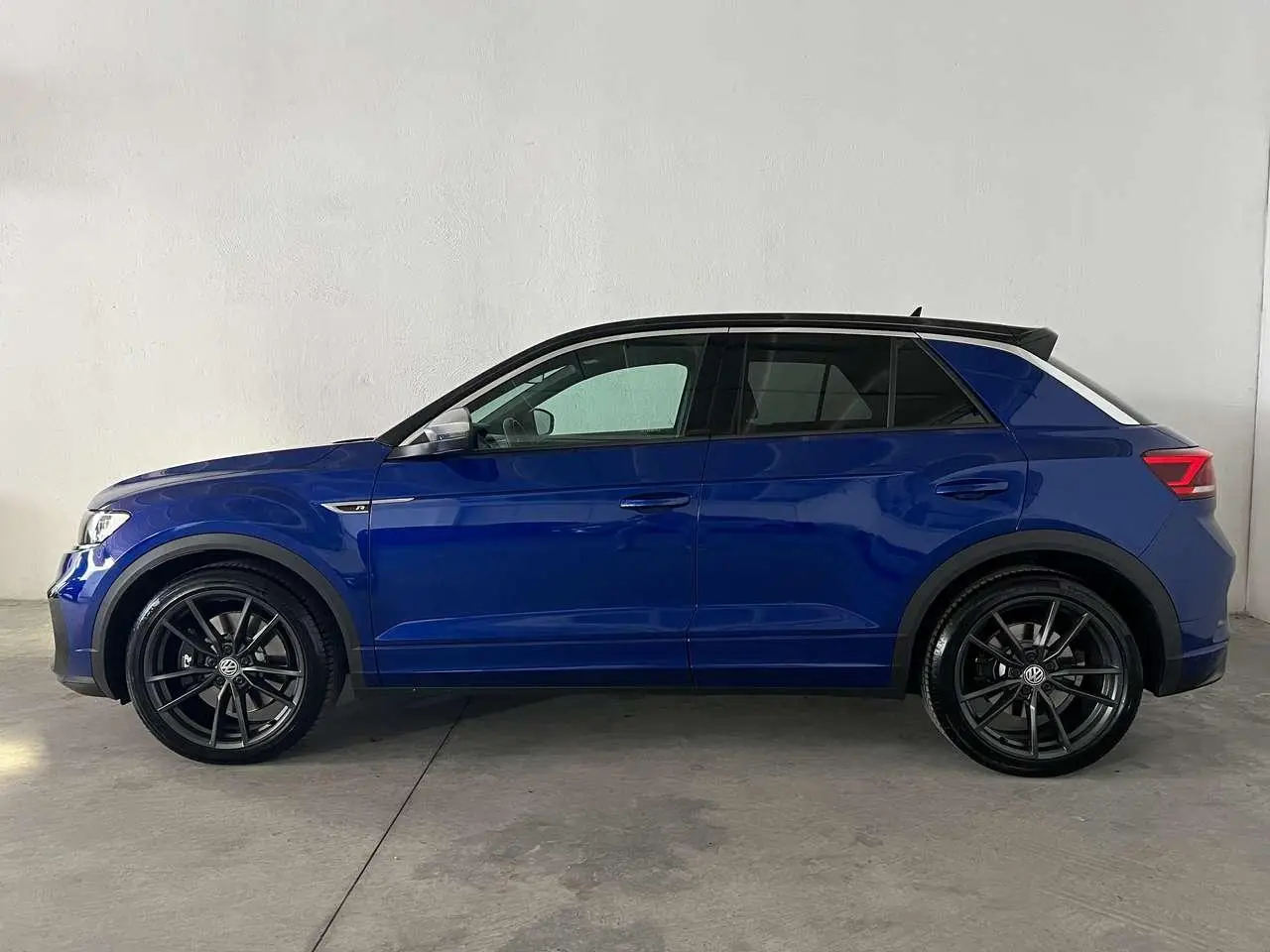 Photo 1 : Volkswagen T-roc 2021 Essence