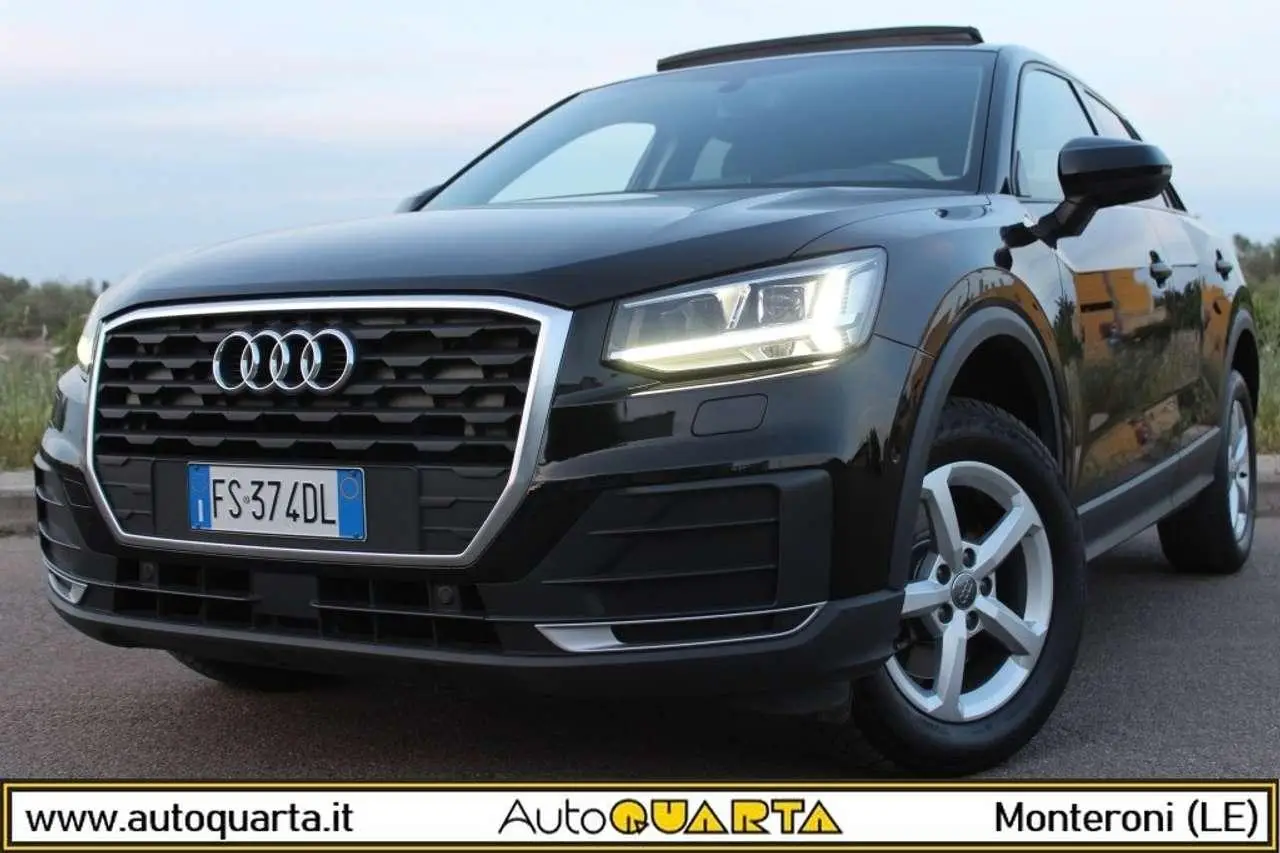 Photo 1 : Audi Q2 2018 Diesel