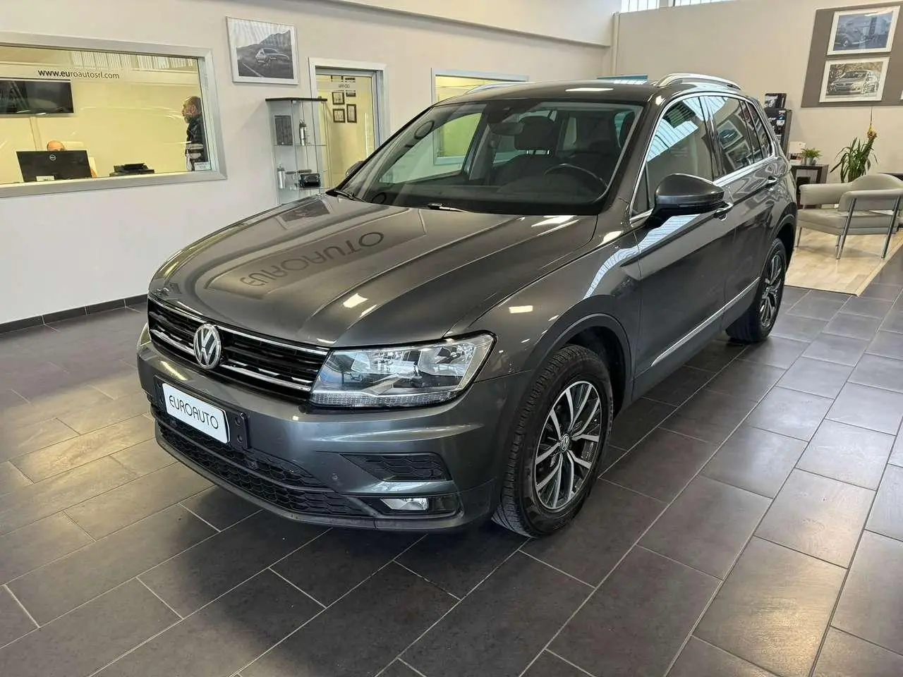 Photo 1 : Volkswagen Tiguan 2018 Diesel