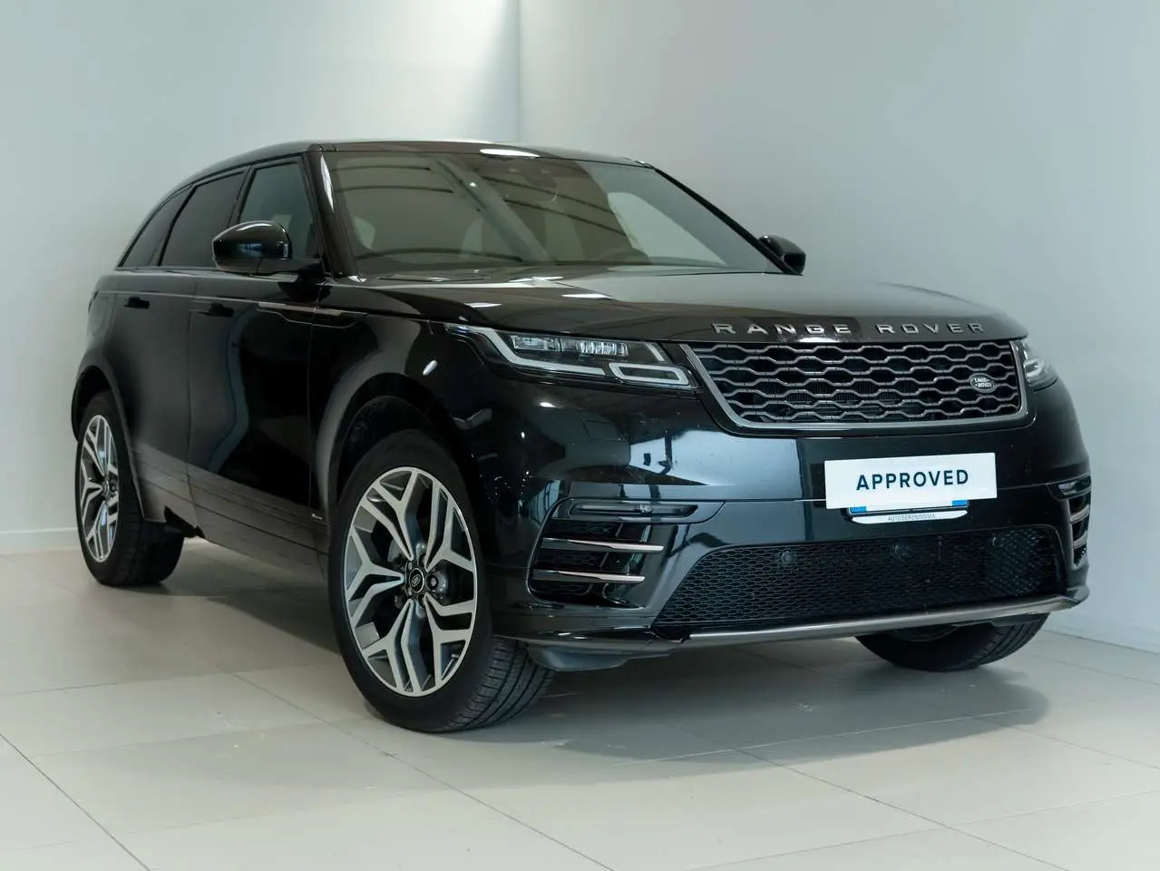 Photo 1 : Land Rover Range Rover Velar 2021 Diesel