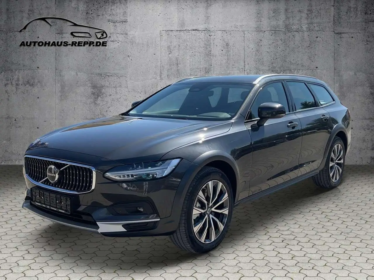 Photo 1 : Volvo V60 2024 Diesel