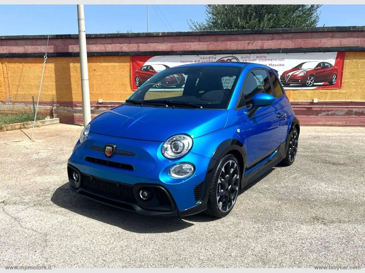 Photo 1 : Abarth 695 2023 Essence