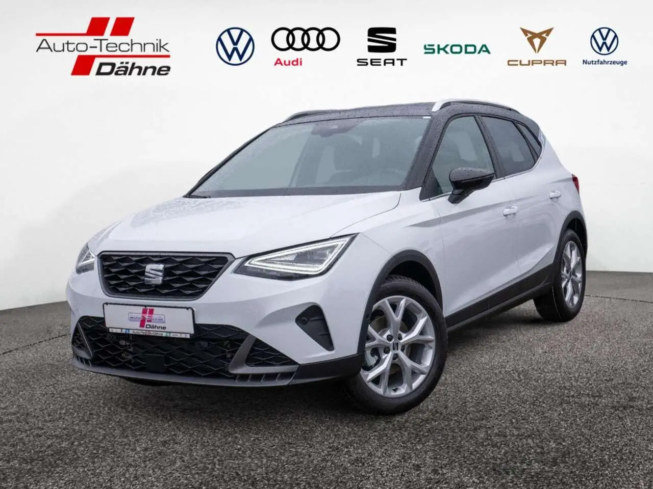 Photo 1 : Seat Arona 2024 Essence