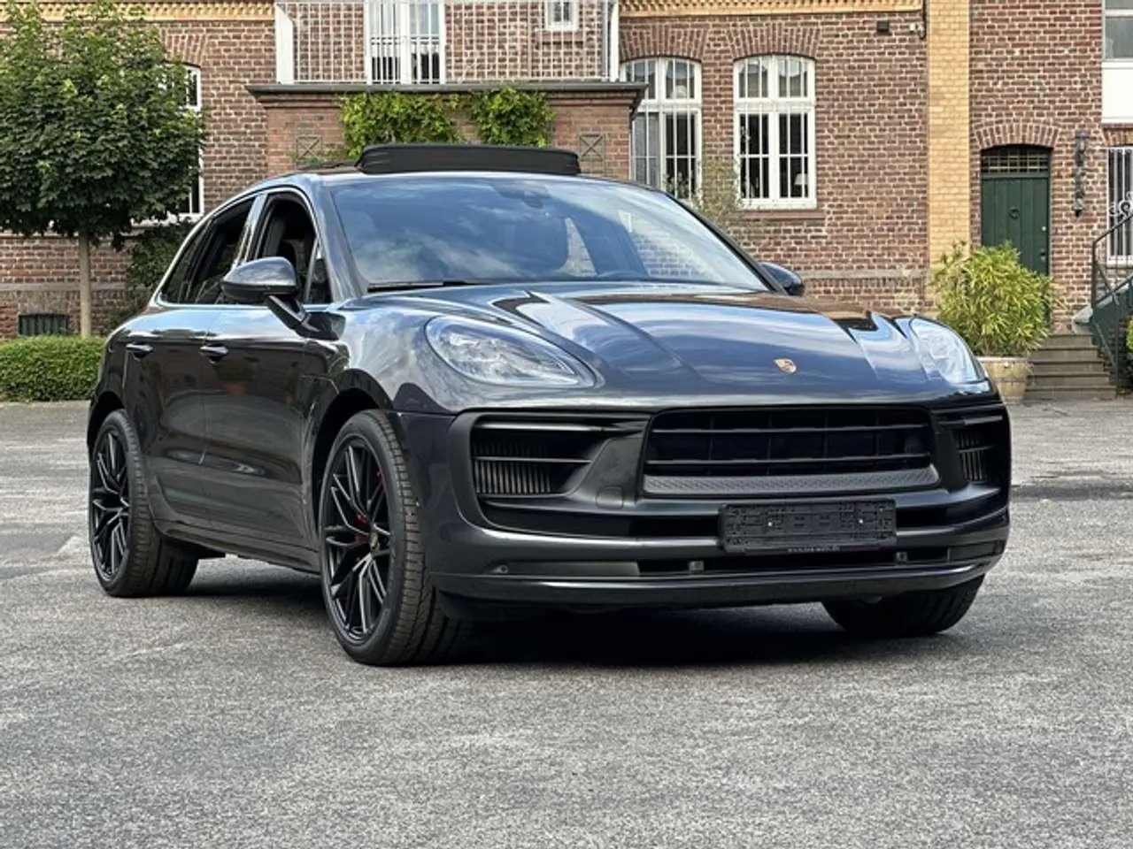 Photo 1 : Porsche Macan 2021 Petrol