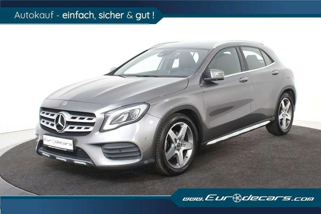 Photo 1 : Mercedes-benz Classe Gla 2020 Petrol