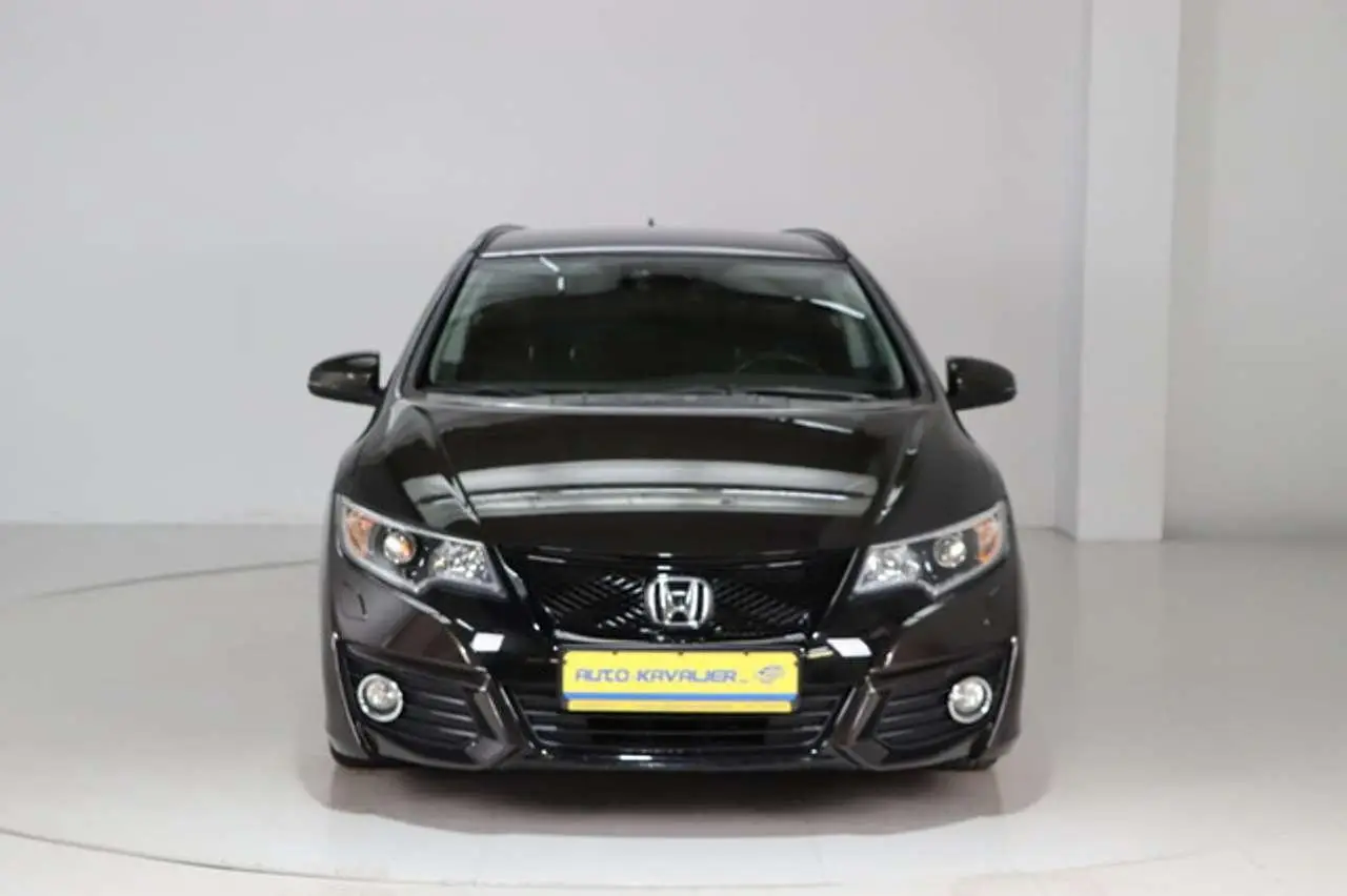 Photo 1 : Honda Civic 2015 Petrol