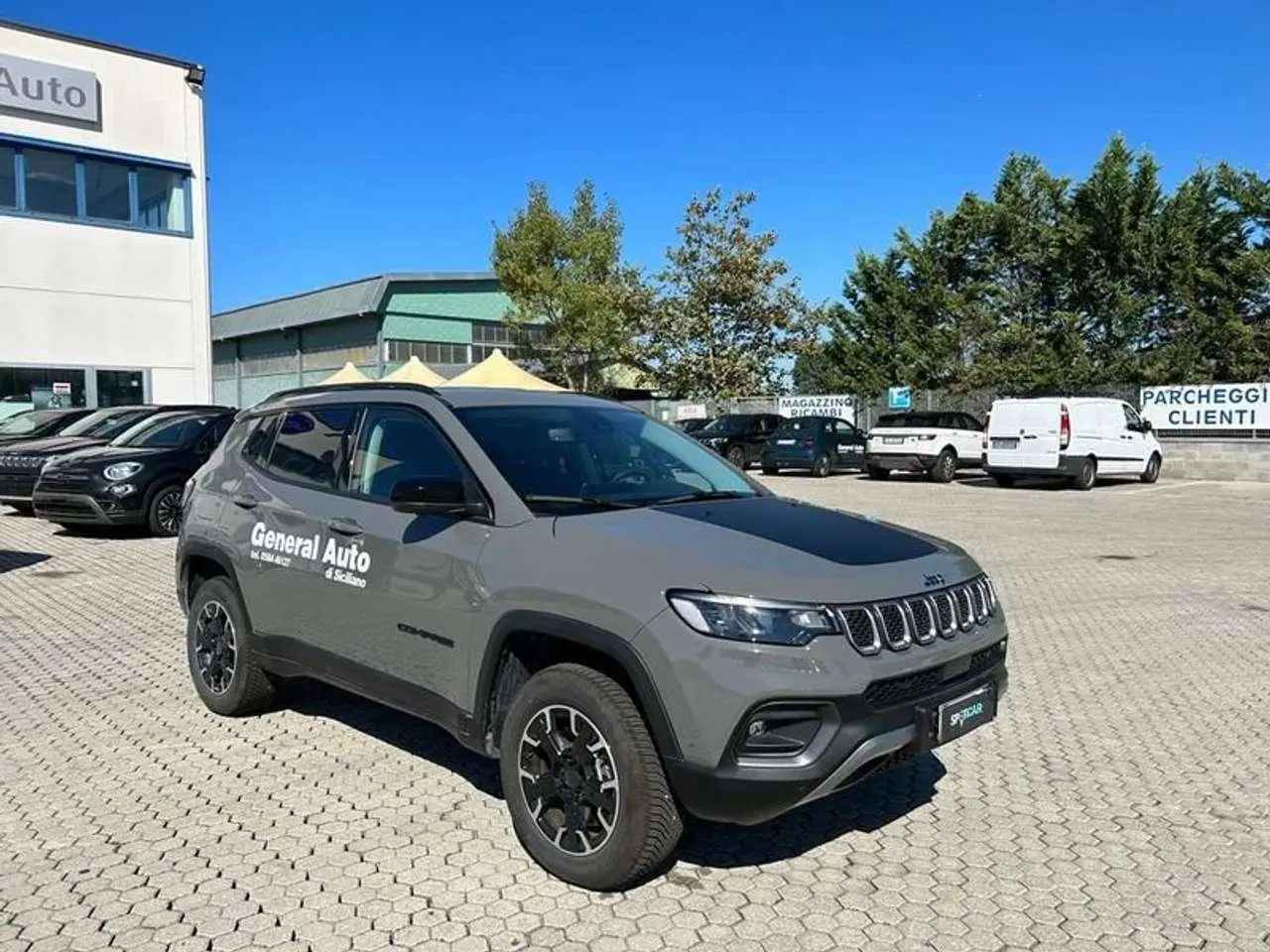 Photo 1 : Jeep Compass 2023 Hybrid