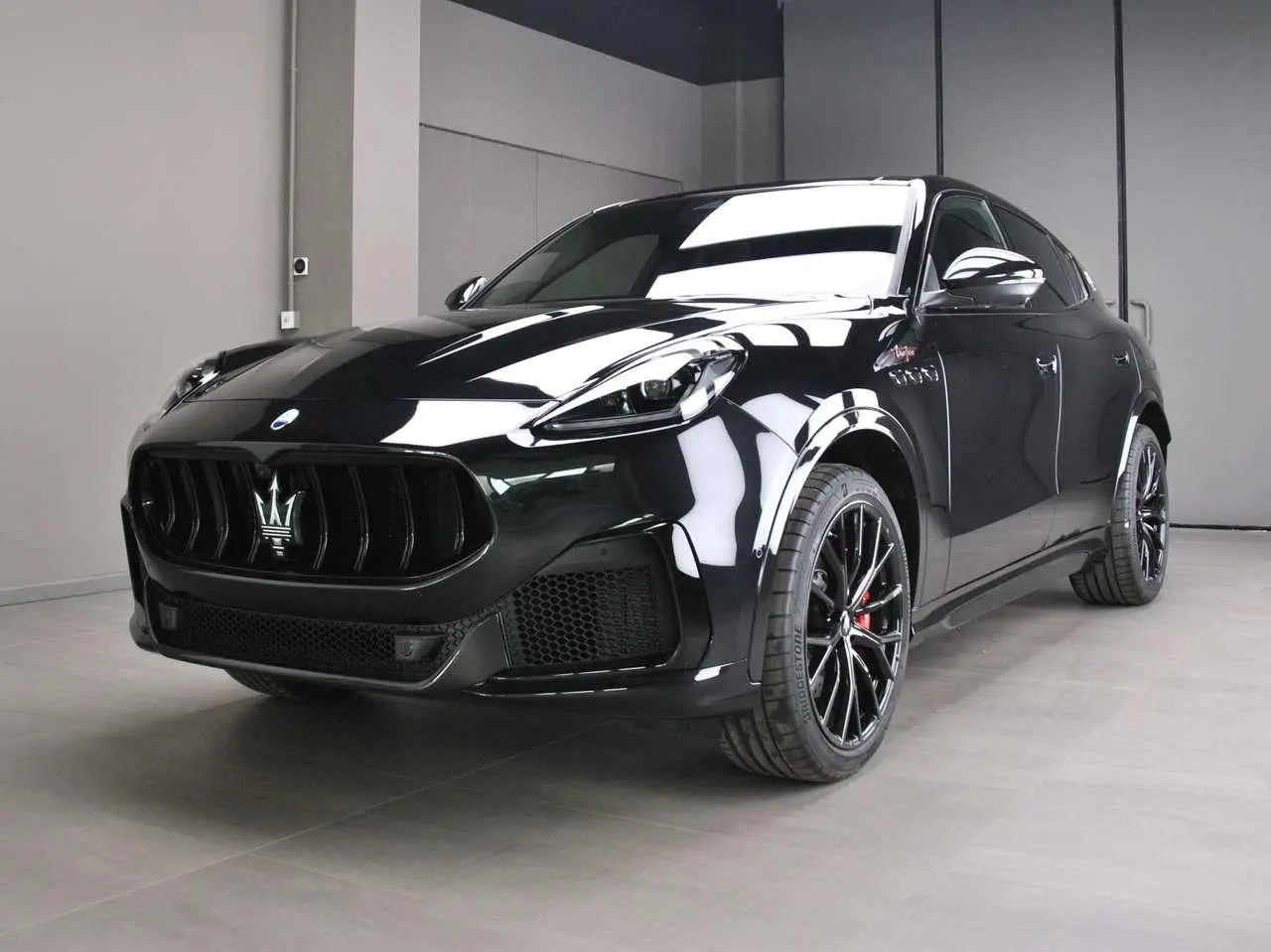 Photo 1 : Maserati Grecale 2024 Petrol