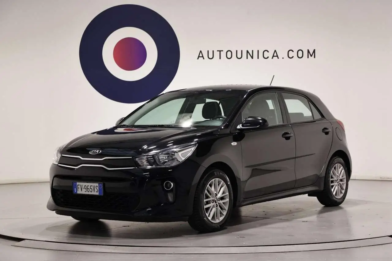 Photo 1 : Kia Rio 2019 GPL