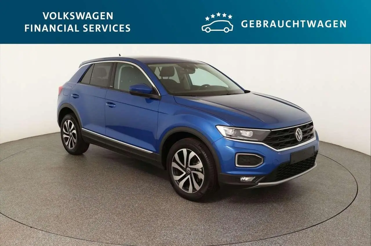 Photo 1 : Volkswagen T-roc 2021 Essence