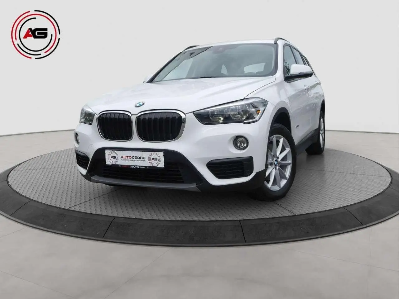 Photo 1 : Bmw X1 2017 Essence