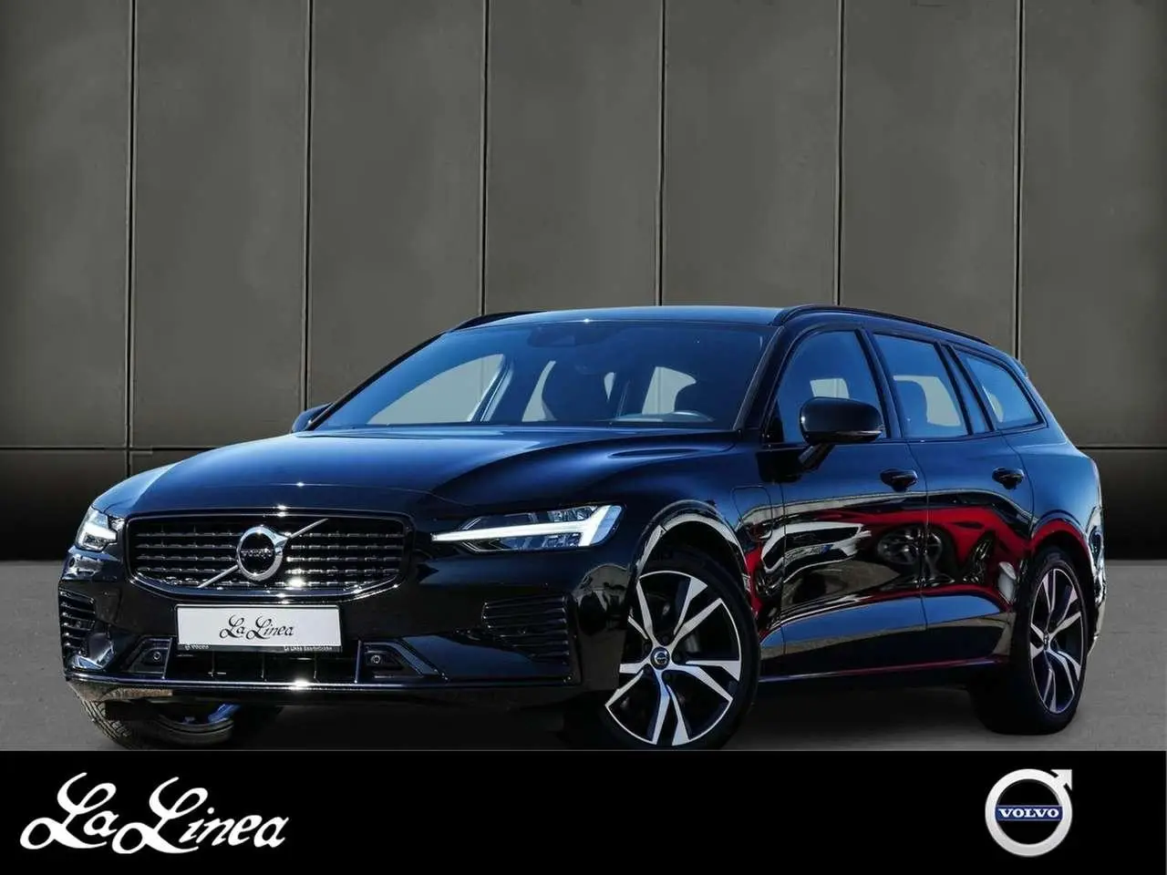 Photo 1 : Volvo V60 2021 Hybride