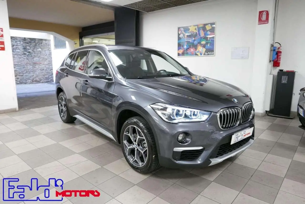 Photo 1 : Bmw X1 2018 Diesel