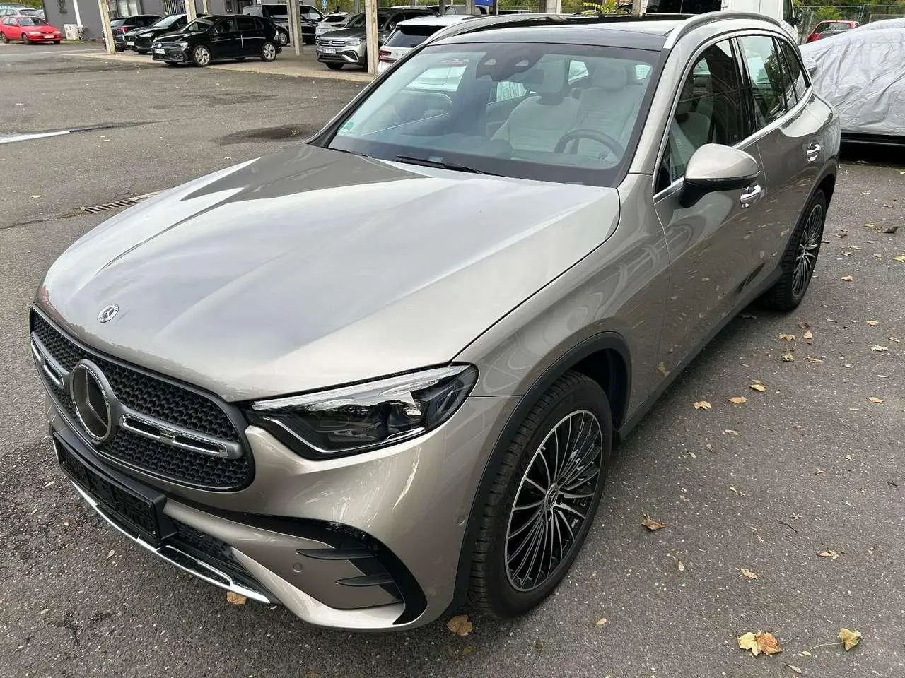 Photo 1 : Mercedes-benz Classe Glc 2023 Petrol