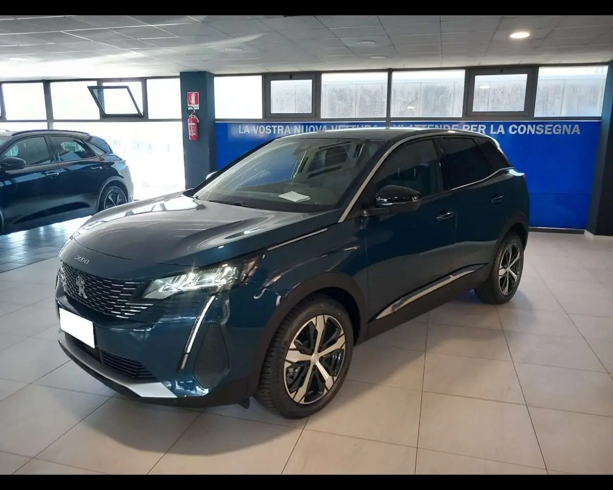 Photo 1 : Peugeot 3008 2024 Petrol