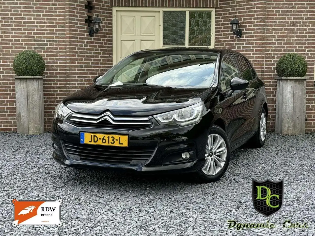 Photo 1 : Citroen C4 2016 Petrol