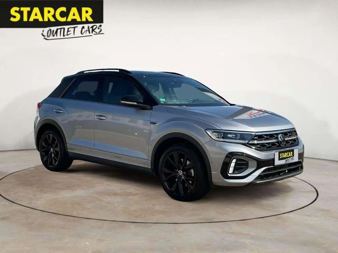 Photo 1 : Volkswagen T-roc 2023 Essence