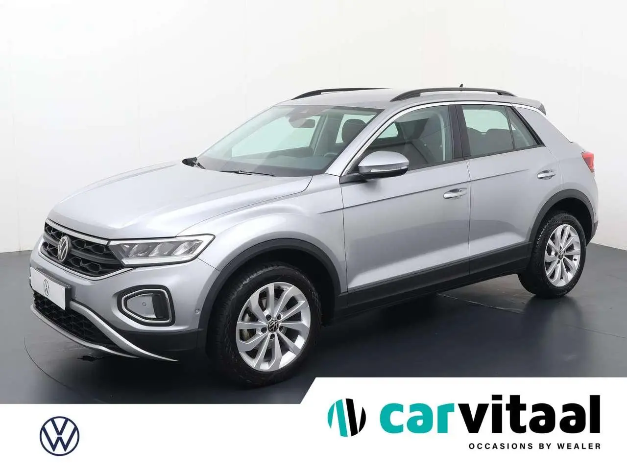 Photo 1 : Volkswagen T-roc 2022 Petrol