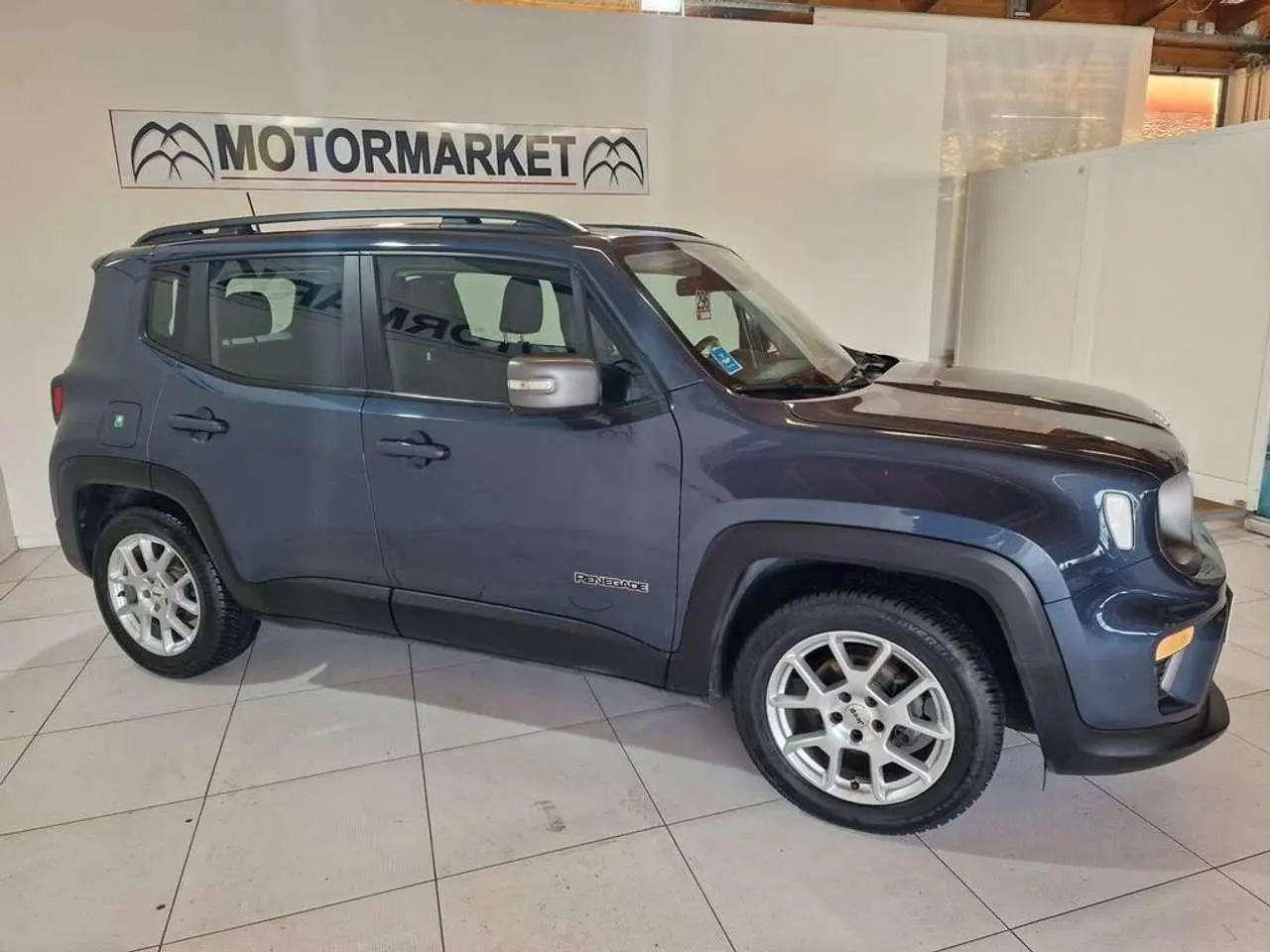 Photo 1 : Jeep Renegade 2021 Essence