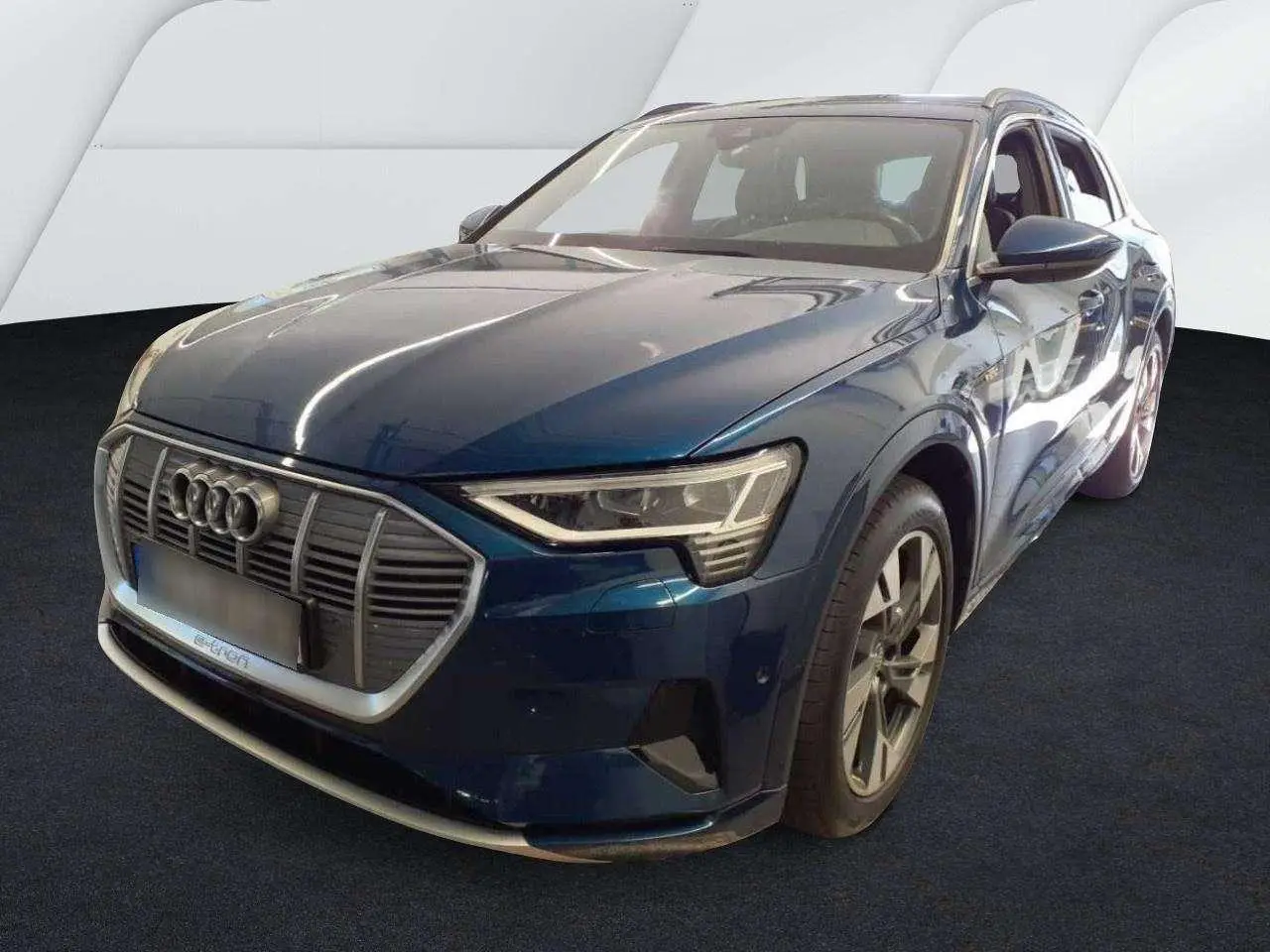 Photo 1 : Audi E-tron 2019 Électrique