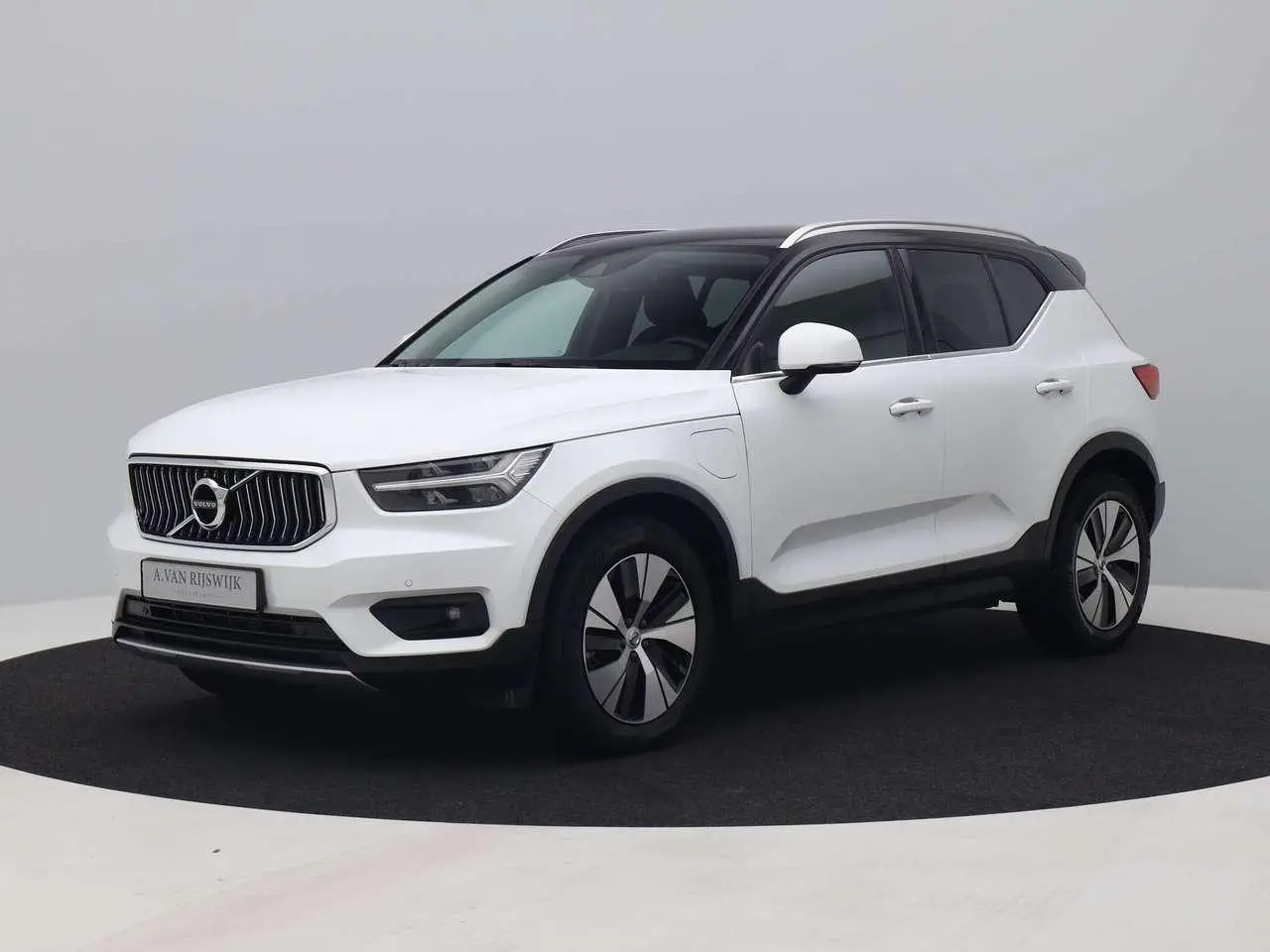 Photo 1 : Volvo Xc40 2020 Hybrid