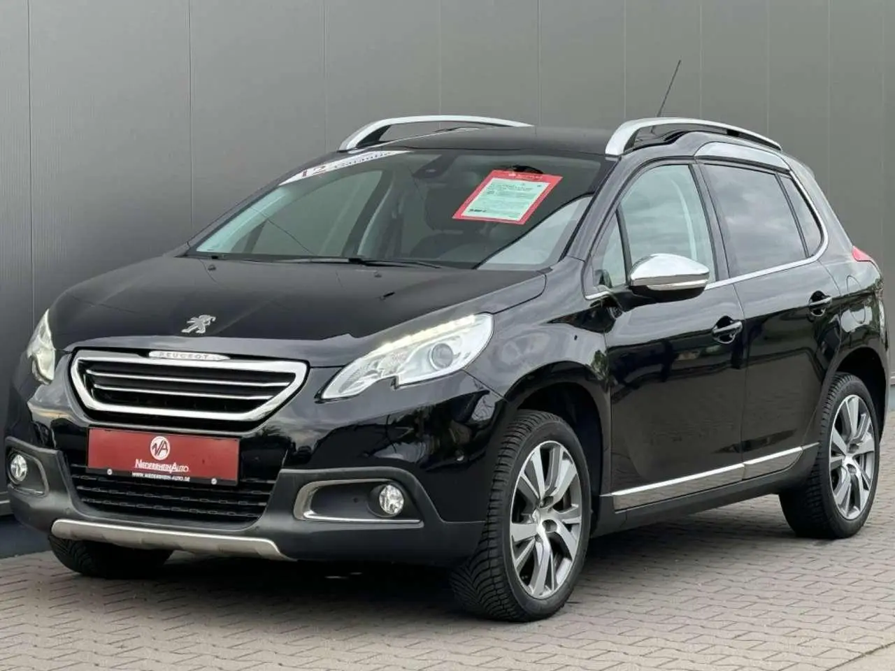 Photo 1 : Peugeot 2008 2015 Petrol