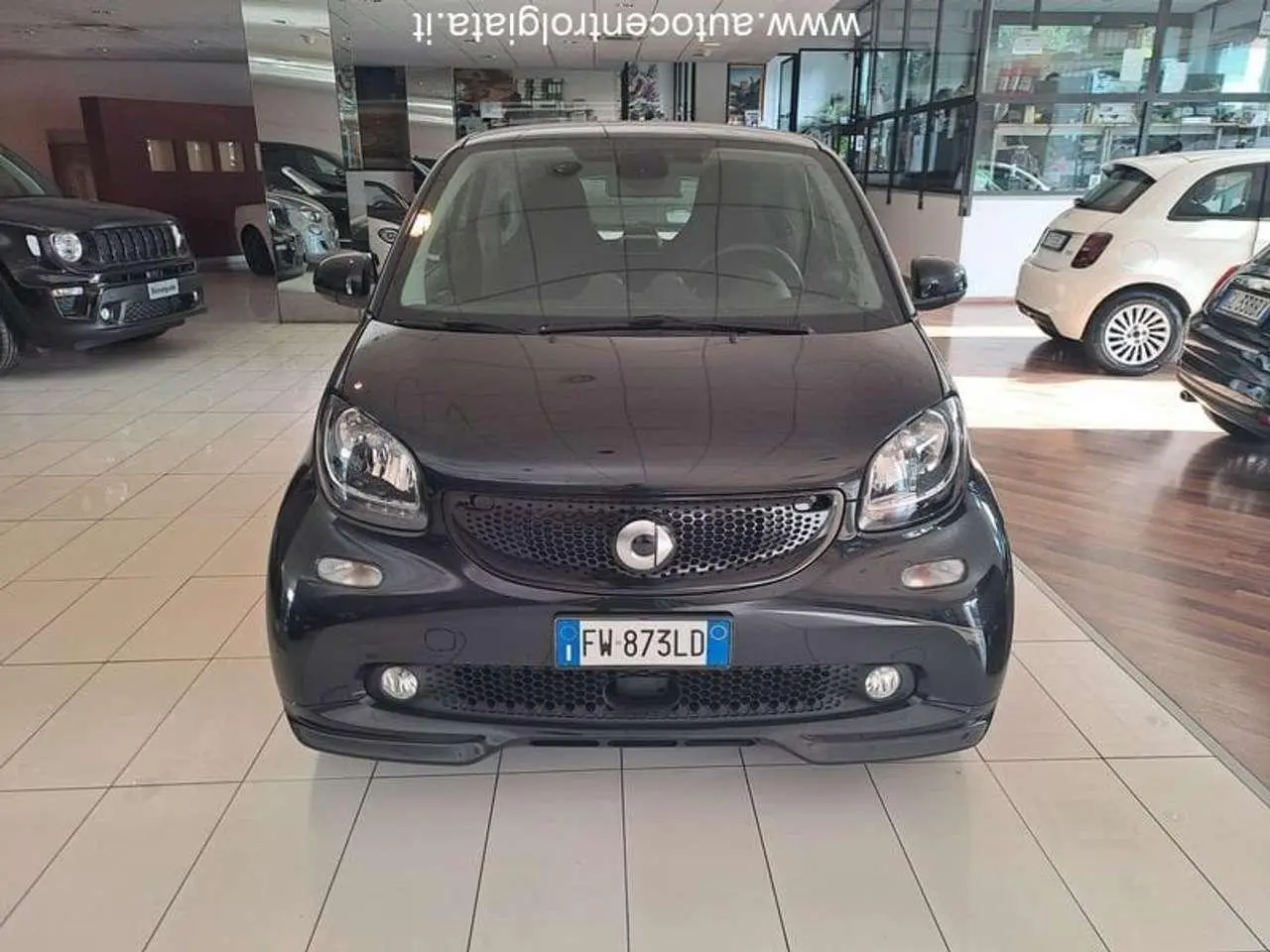 Photo 1 : Smart Fortwo 2019 Petrol