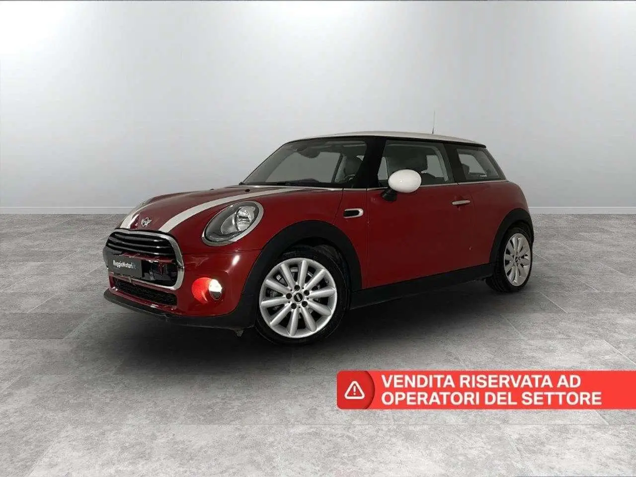 Photo 1 : Mini Cooper 2017 Petrol