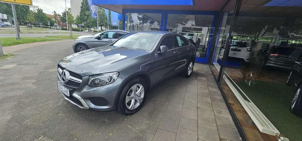 Photo 1 : Mercedes-benz Classe Glc 2016 Petrol