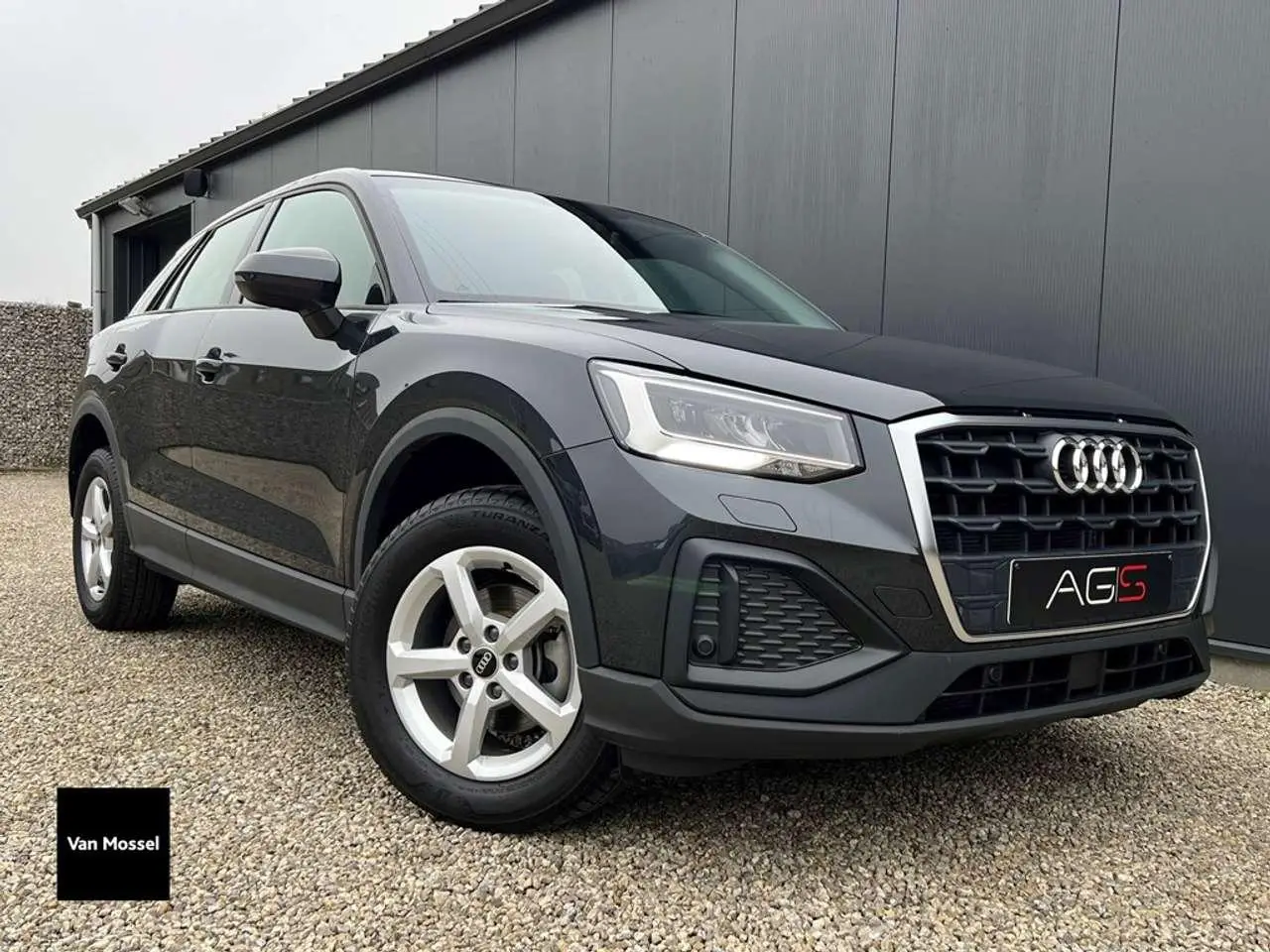 Photo 1 : Audi Q2 2022 Petrol