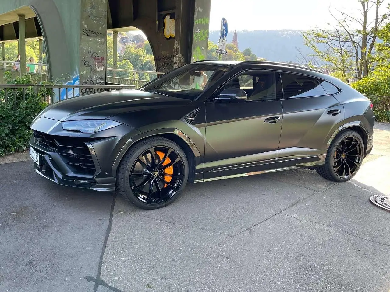 Photo 1 : Lamborghini Urus 2021 Petrol