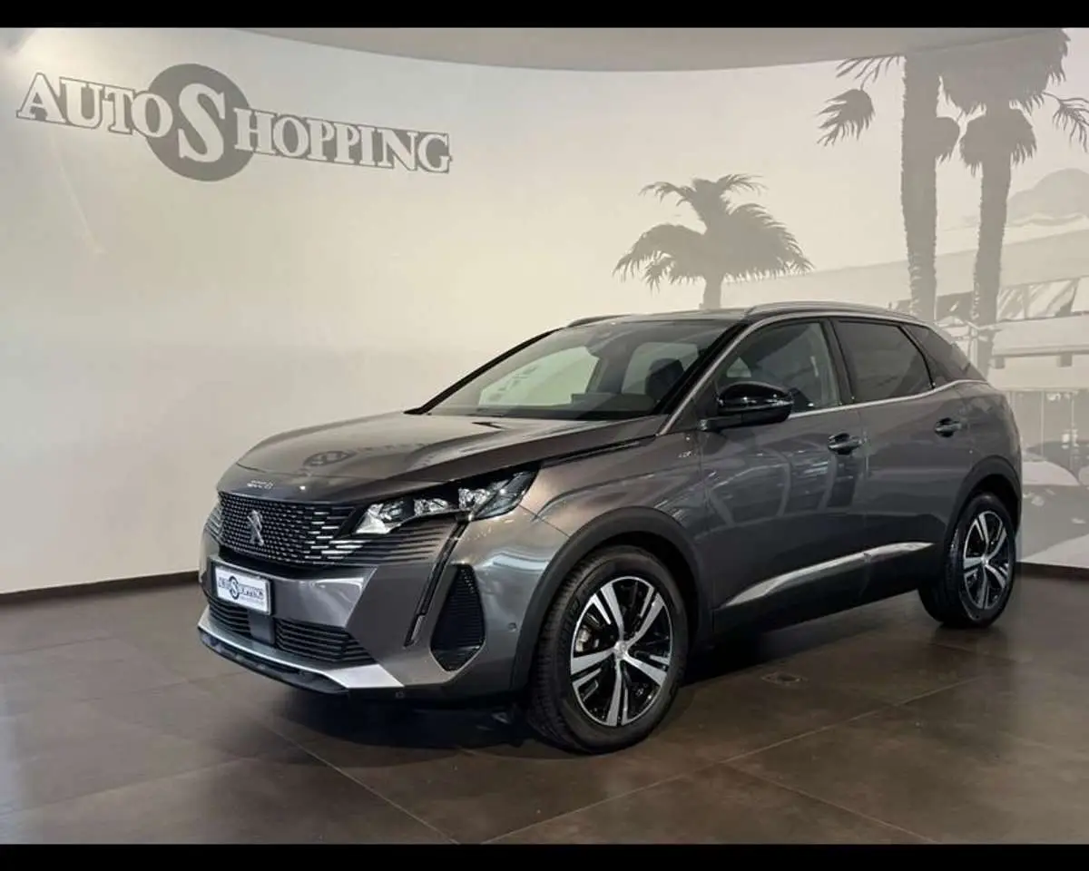 Photo 1 : Peugeot 3008 2023 Diesel