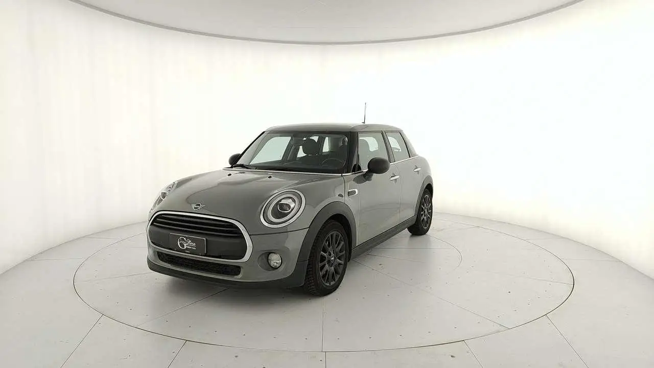 Photo 1 : Mini One 2020 Petrol